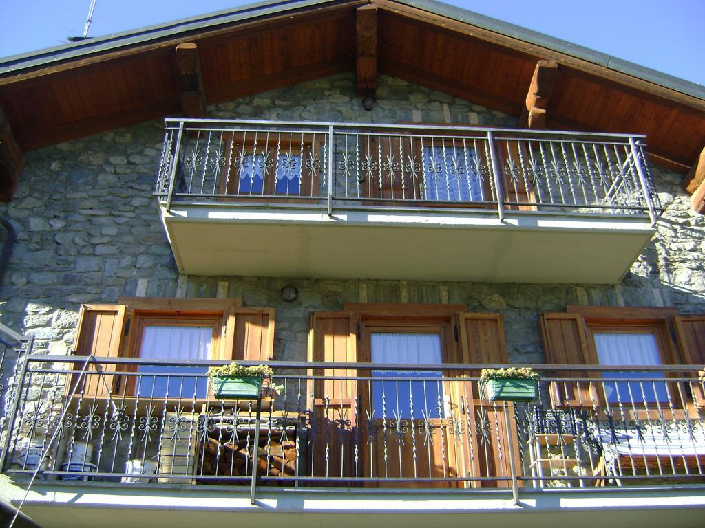 La Maison Nouva 1977 Aosta Eksteriør bilde